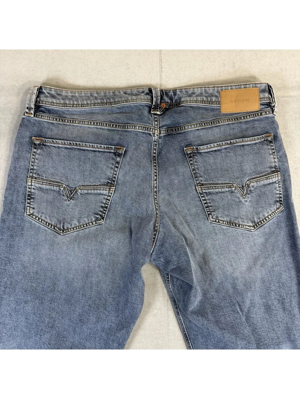 Diesel Larkee Beex Jeans Mens 38x32 Blue Regular Tapered Med Wash Stretch Denim